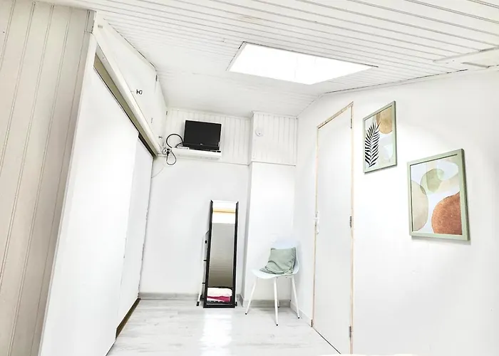 Maison T3 Terrasse, Et Commerces A Pied * لوسات