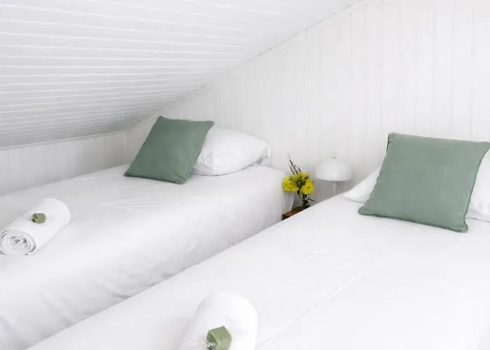 Maison T3 Terrasse, Et Commerces A Pied 別荘 *
